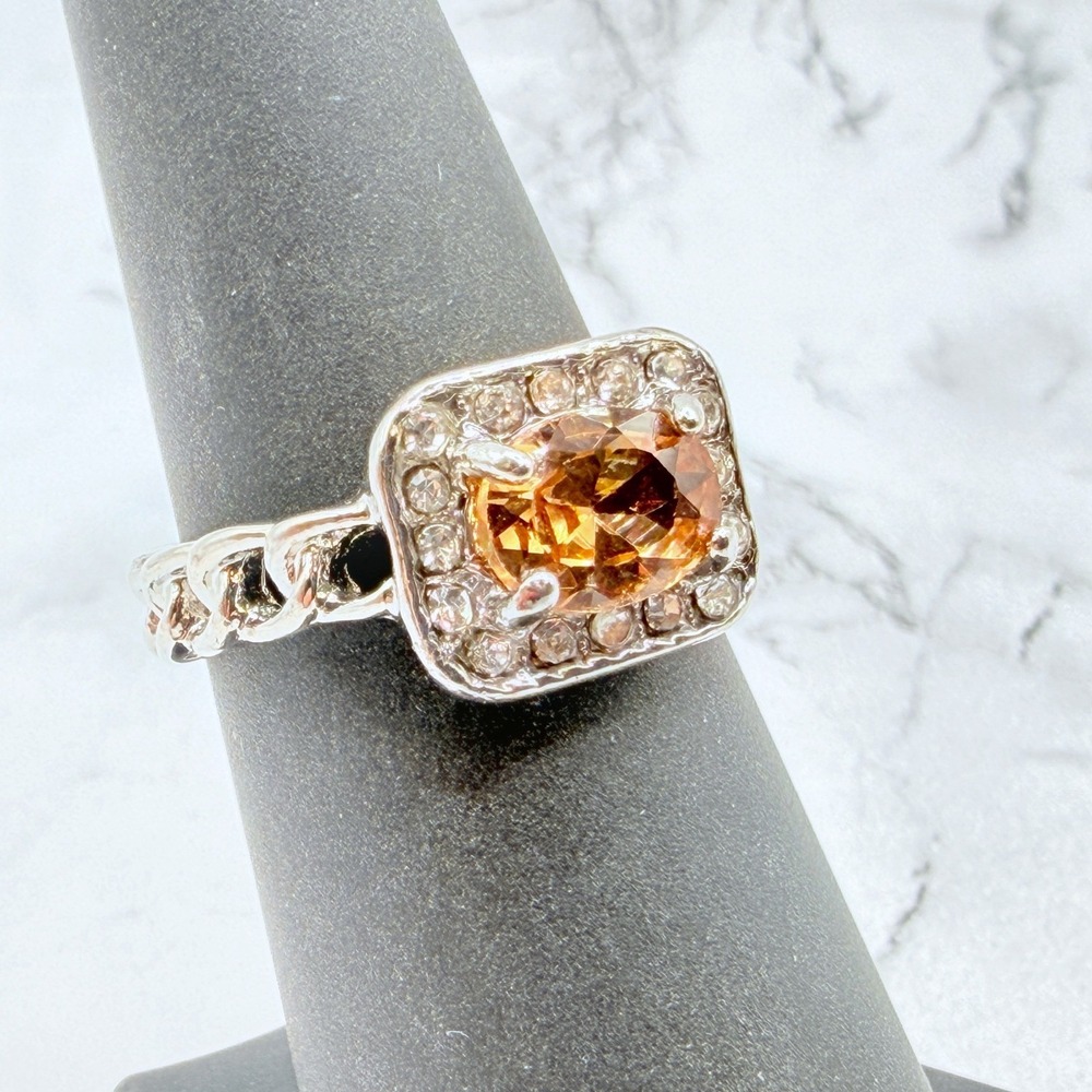 Silver Tone Chain Link Band Ring Size 6.5 New Unworn Orange Glass Jewelry